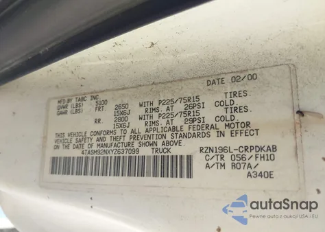 2000 Toyota Tacoma Prerunner z USA, uszkodzony, nr VIN 4TASM92NXYZ637099